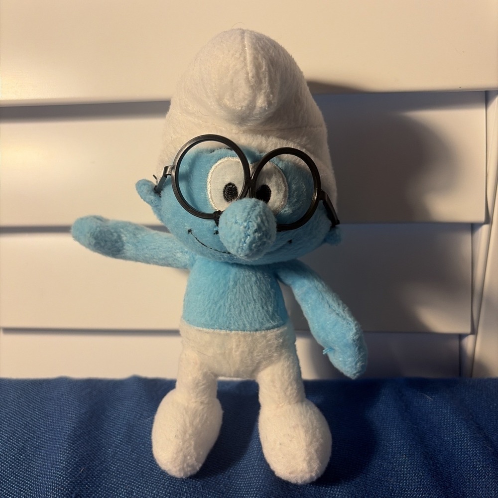 The Smurfs Brainy Smurf Plush 8 Inch Stuffed Toy 2010 Peyo Glasses Blue White